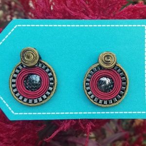 Handmade soutache earrings